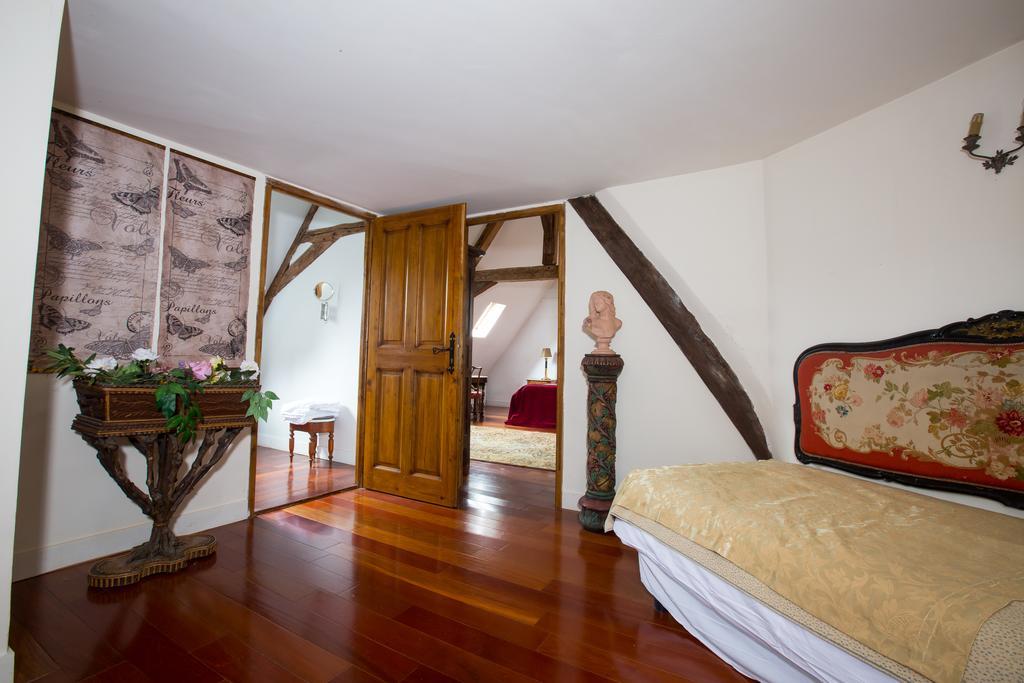 Bed and Breakfast Chateau De La Madeleine Pressagny l'Orgueilleux Екстер'єр фото