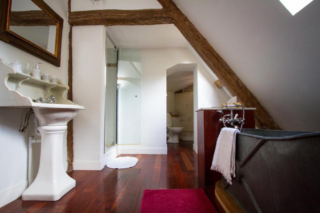 Bed and Breakfast Chateau De La Madeleine Pressagny l'Orgueilleux Екстер'єр фото